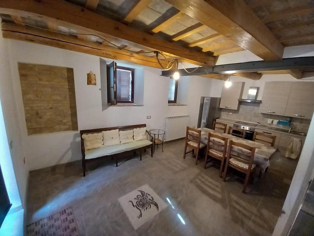 Villa Casa Borgo Fonte Castelleone di Suasa Esterno foto